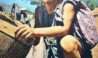 小兵张嘎主题曲歌词 小兵张嘎主题曲歌词